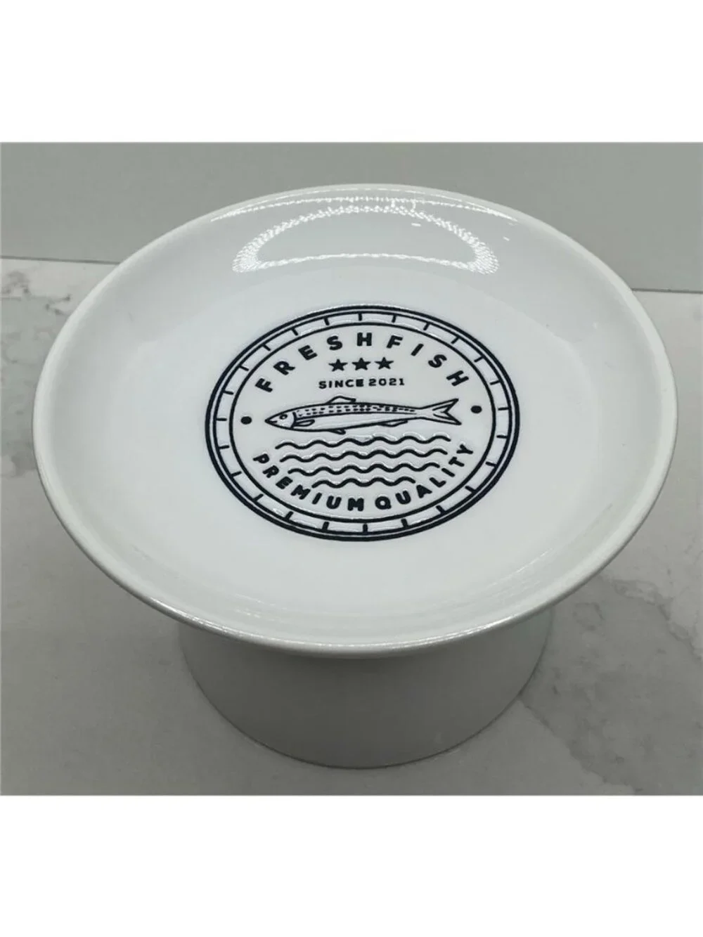Signature Elevated Bowl Cat Ceramic Fresh Fish Design White New